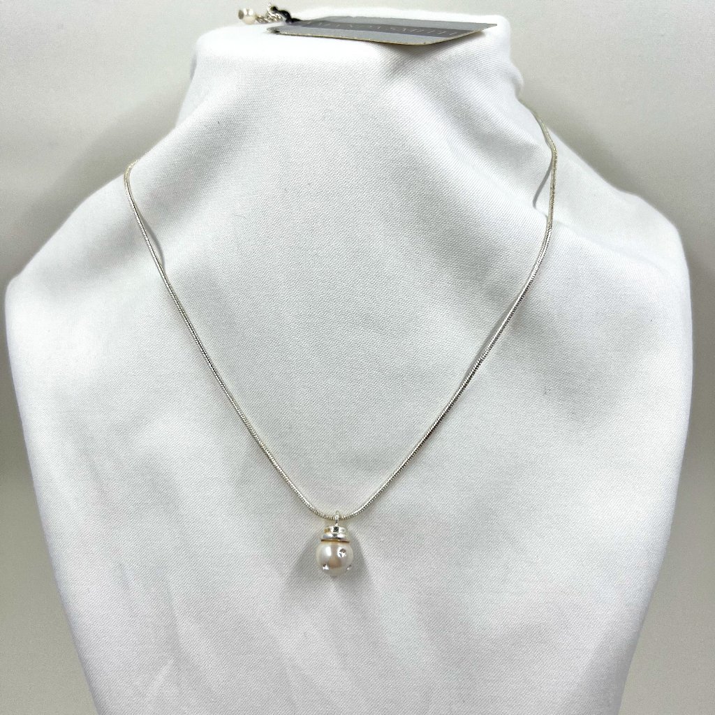 Nwt - Amanda Smith Silver 16” Necklace With Dropped Jeweled Faux Pearl Pendant